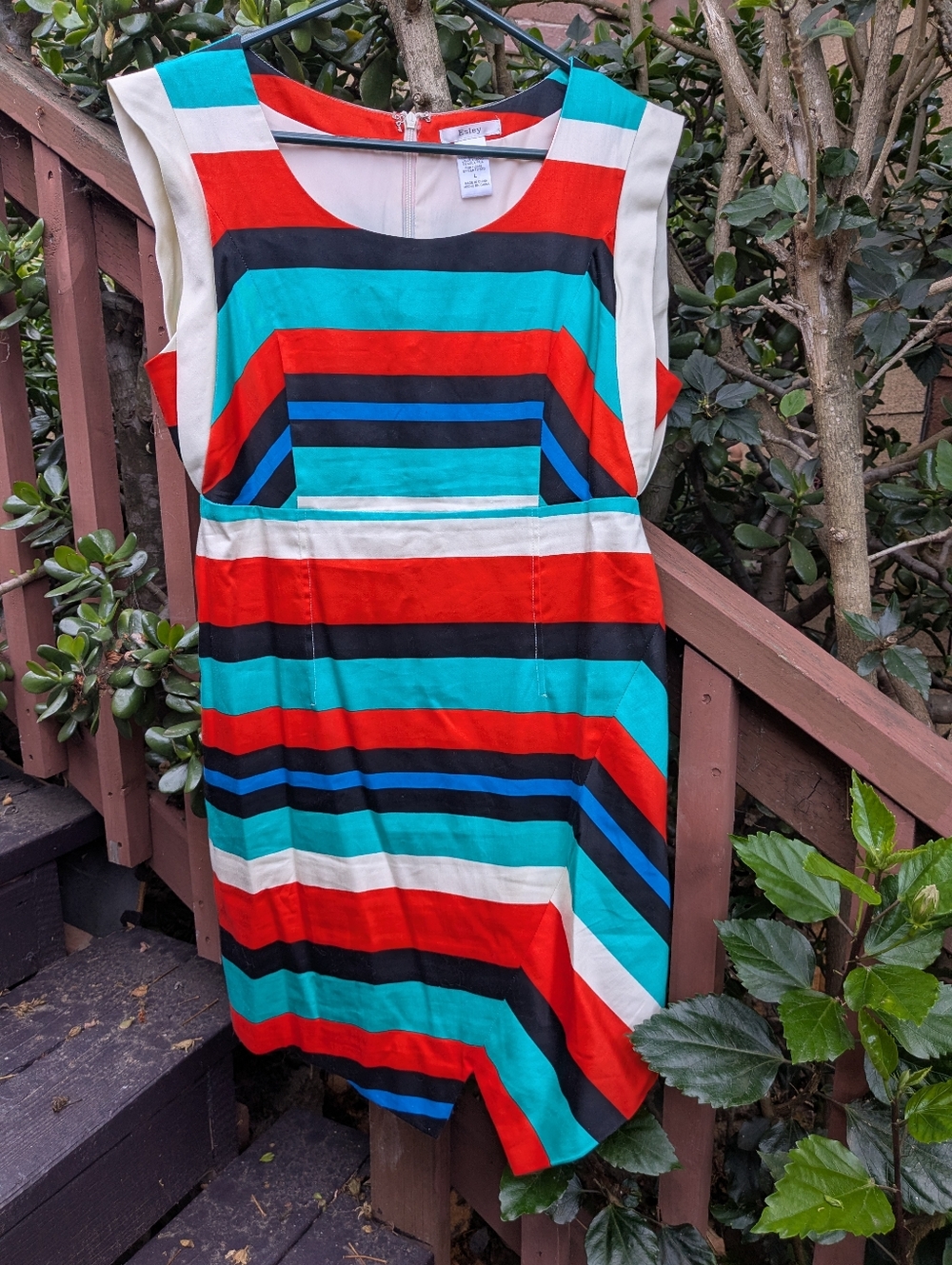 Esley dress bold Multicolor Striped midi w/asymmetrical hem, Large